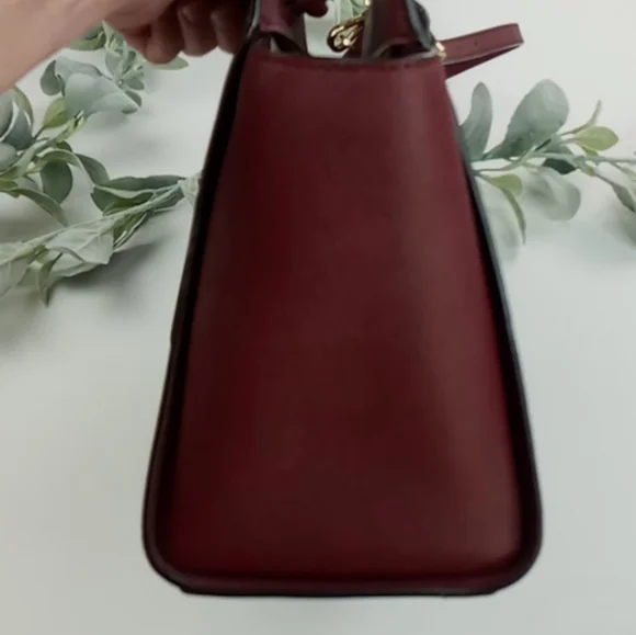 Michael Michael Kors Selma Saffiano Red Leather Zip Satchel Bag - Picture 6 of 16